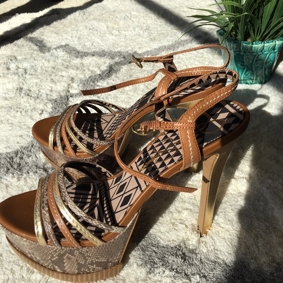 Jessica Simpson heels- super gorgeous - Picture 2 of 14